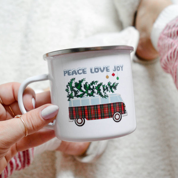 Retro Christmas 16 oz Camp Mug